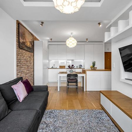 Spacious 2 Bedroom Ac Dalanowska 46 Варшава Екстер'єр фото